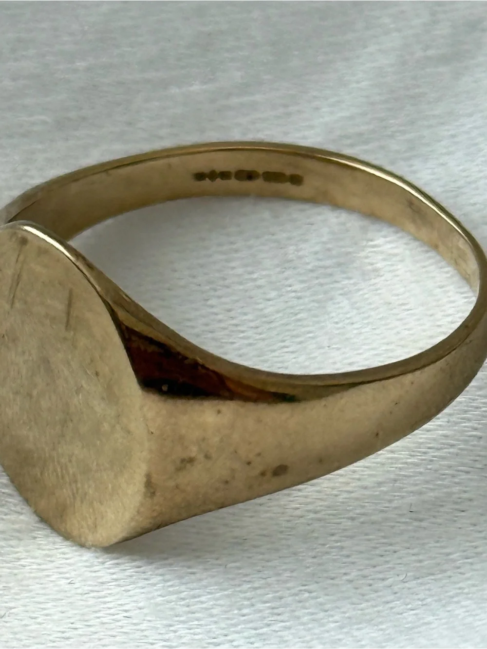 Vintage 9k solid gold unisex oval signet finger size 9.5